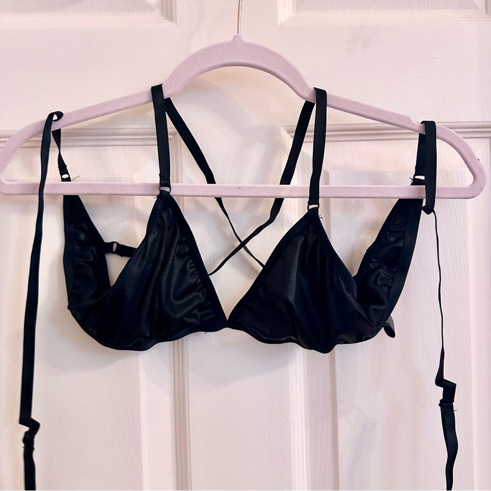 NWOT Black Strappy Women's Bralette